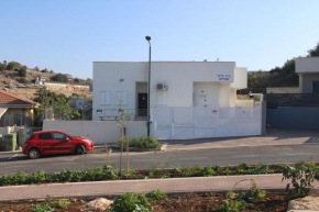 La Maison des Couples בית ברבי אברהם